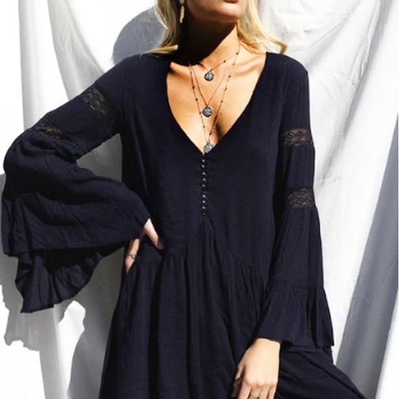 NWT - Seven wonders zoey dress - Picture 4 of 10